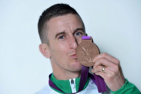 Provision 031116 Olympian Rob Heffernan celebrates with his bronze medal in Cork last night Pic Michael Mac Sweeney/Provision